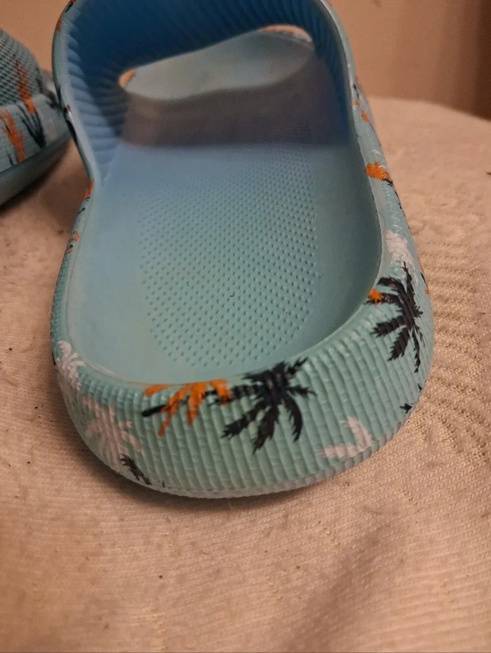 Kids Light Blue Tropical Palm Slide Sandals similar to Crocs EU Size 34, US 2
